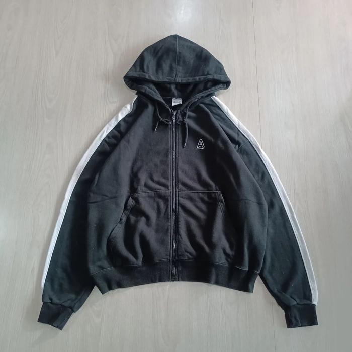 ACOVER ZIP HOODIE