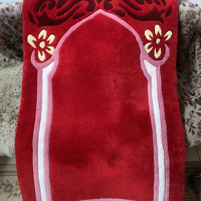 Sajadah/Karpet handmade motif bunga timbul Bulunya empuk tebal