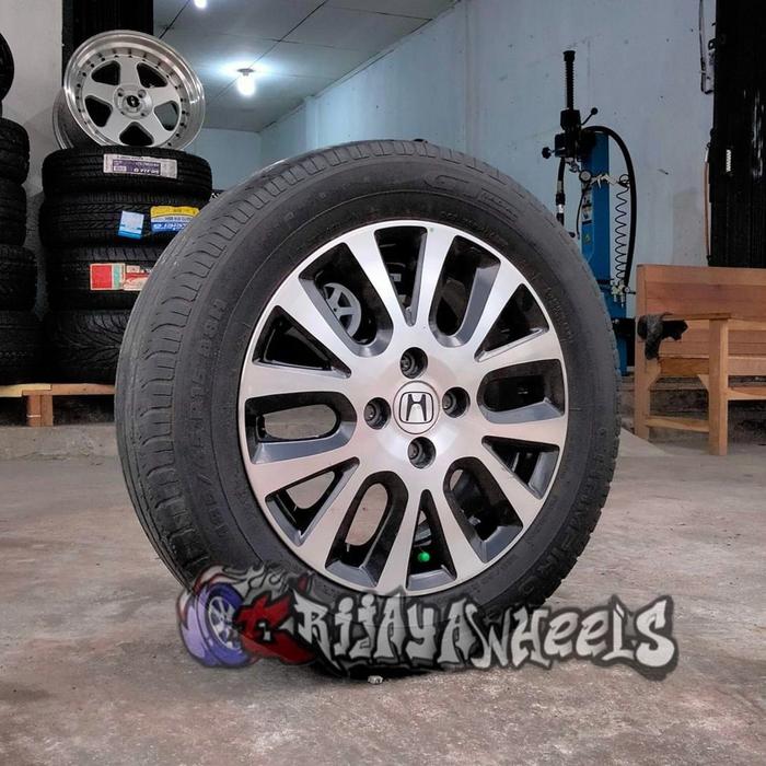 velg mobil copotan honda freed ring 15 plus ban velg second/bekas r15
