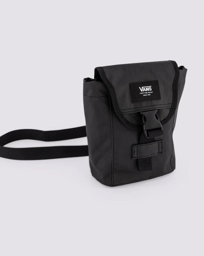 TAS SELEMPANG VANS OFF THE WALL | CAST SHOULDER BAG BLACK