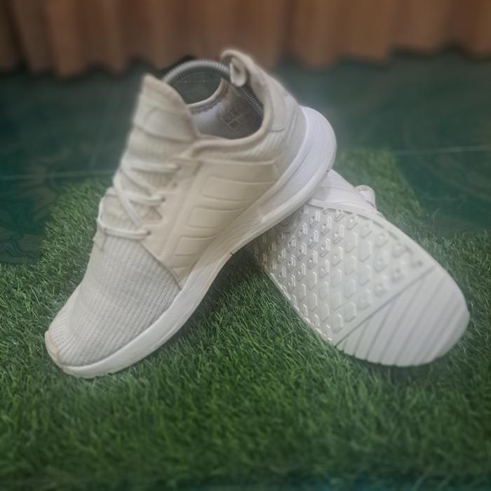 sepatu adidas bekas