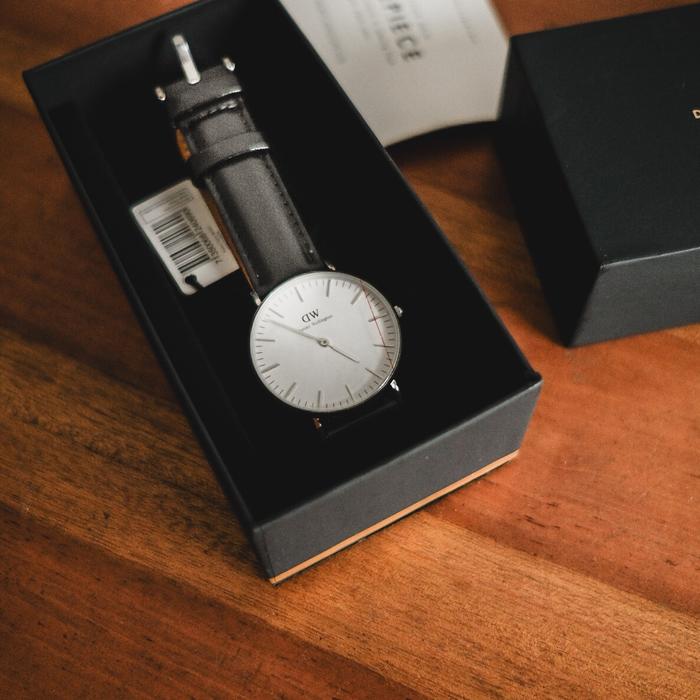 jam tangan dw original