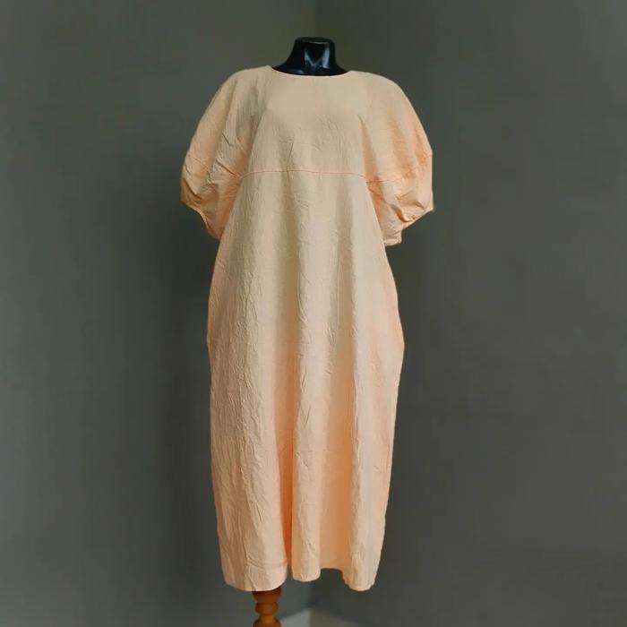 PEACH VOLUME SLEEVE DRESS