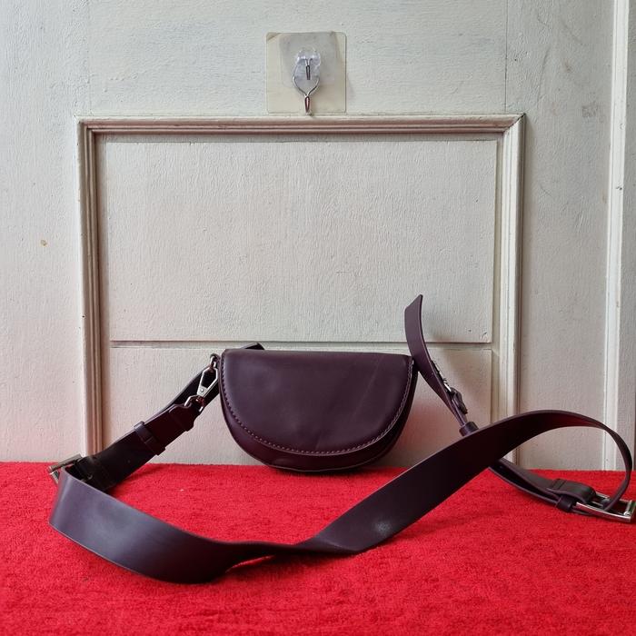TAS SLING MINI ZARA WANITA SECOND BRANDED IMPORT / TAS SLING KULIT