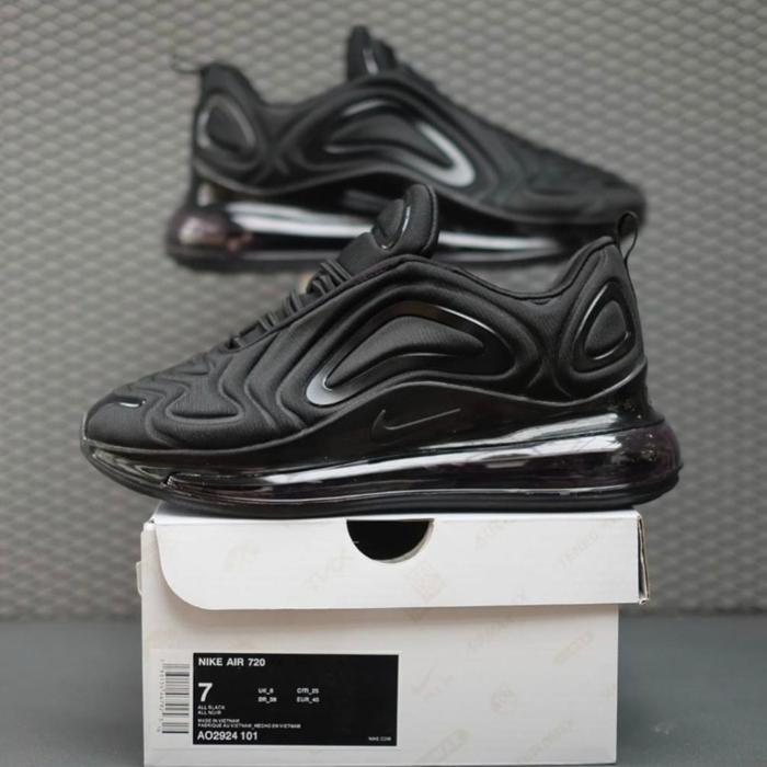 Sepatu am 720 triple black