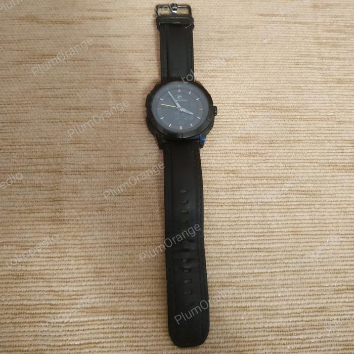 Jam Tangan Pria Rip Curl Mayhem A2947 Preloved Original