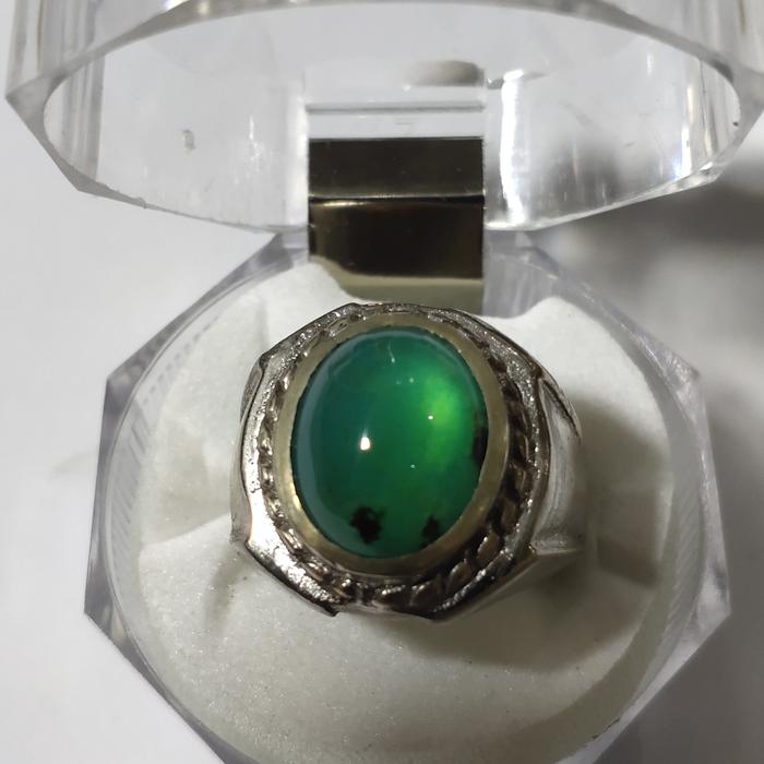 bacan giwang natural