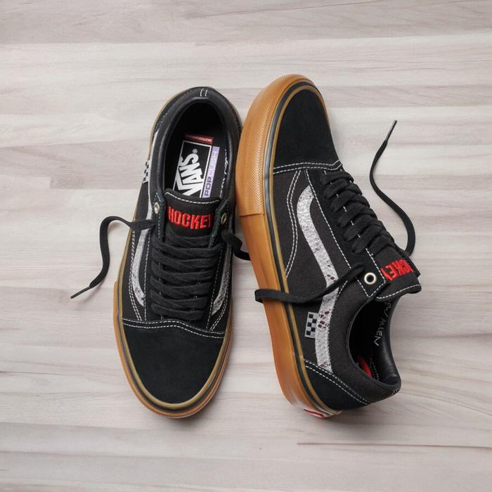 Sepatu Vans Old Skool Skateboarding Hockey Snake Black Original