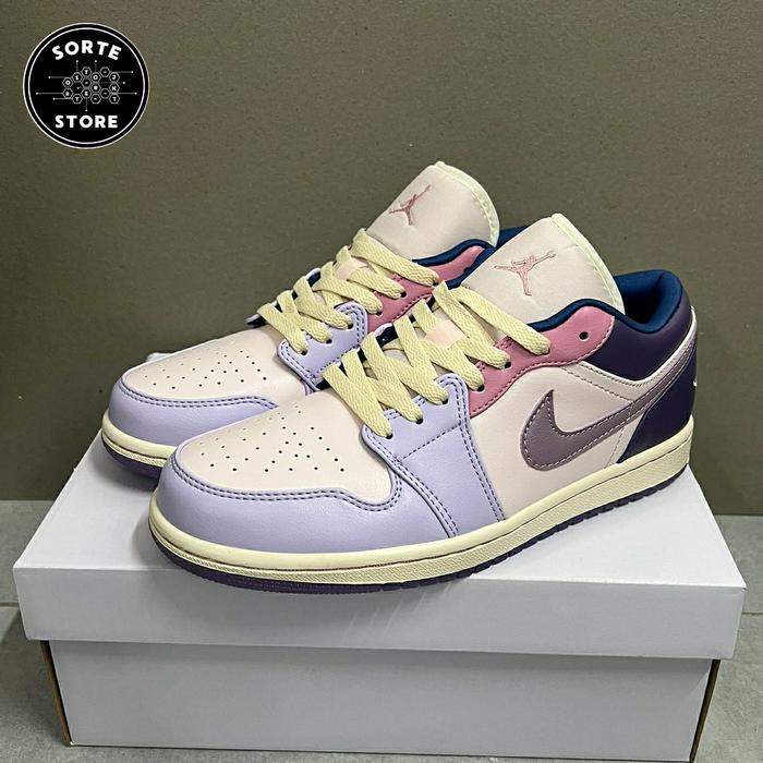 SEPATU WANITA AJ 1 LOW PASTEL PURPLE art DZ2768-651