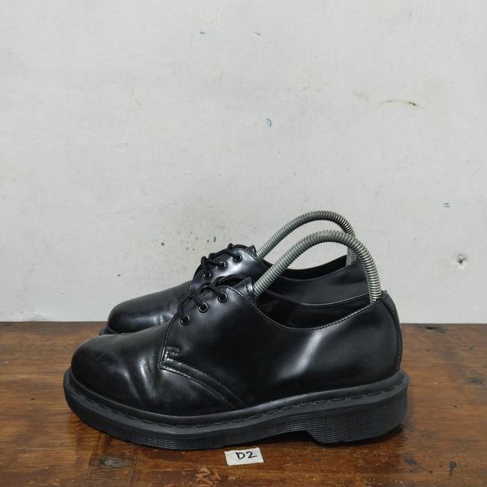 sepatu second ori docmart 1461 mono black smooth size 38