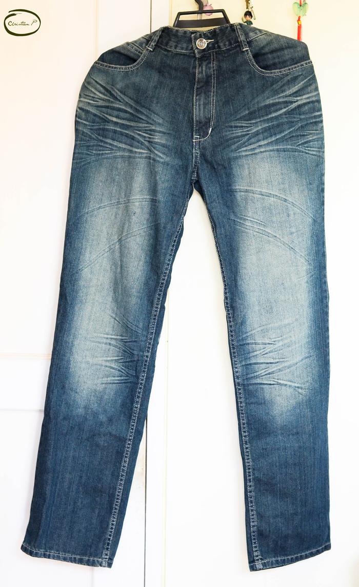 Celana Jeans Second merk Trucker Weekend size xxl atau 34