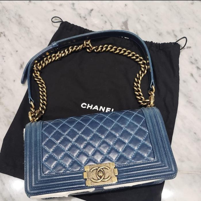 Chanel boy navy size 25 #17 Ghw