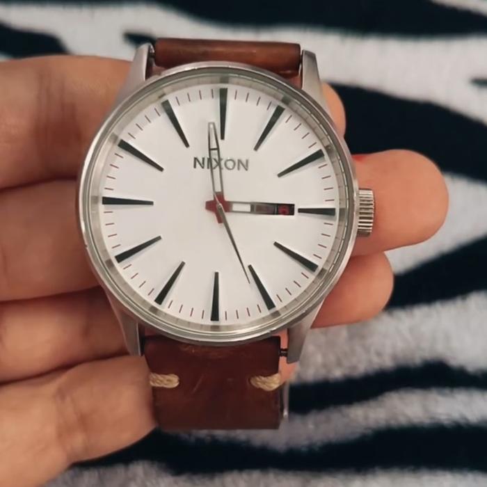 Nixon the sentry leather