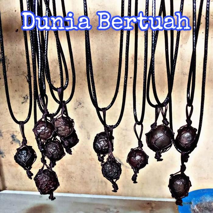 Batu mustika badar besi selonatah dan munta besi aktif