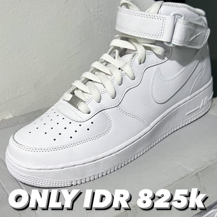AF 1 MID TRIPLE WHITE