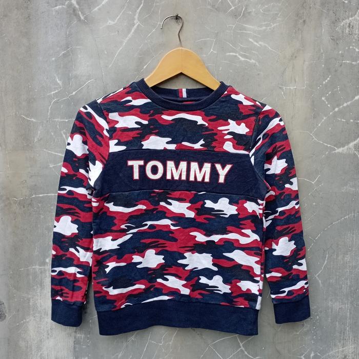 crewneck sweater tommy hilfiger anak remaja second