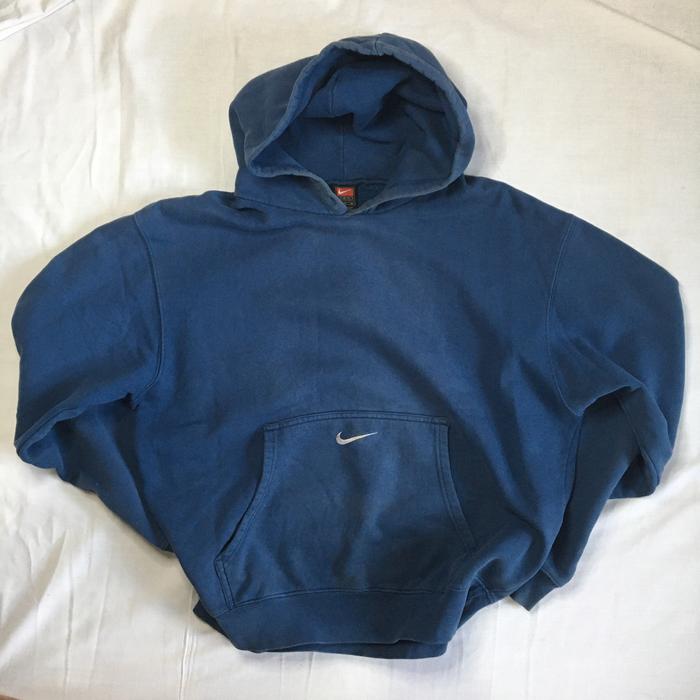 Vintage nike middle center pocket swoosh hoodie blue