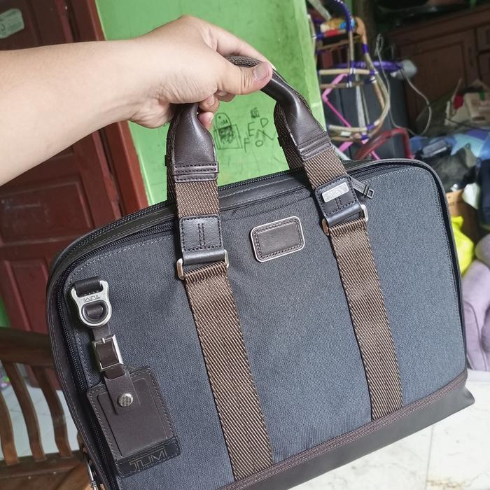 tumi alpha bravo original