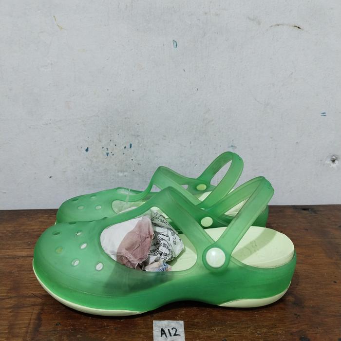 sepatu sandal second ori crocs mary jane size 36