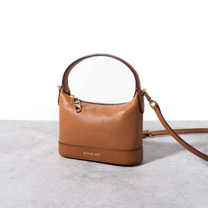 MICHAEL KORS Wythe small crossbody bag pebbled leather Luggage
