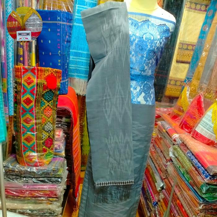 Songket Tarutung Sibolang Rasta Tenun Tangan Abu-Abu