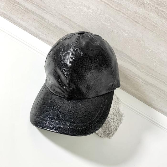Gucci GG leather baseball cap in black