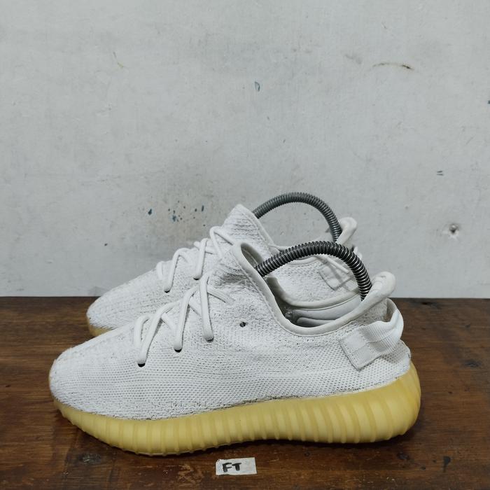 sepatu second ori adidas yeezy boost 350 V2 size 38