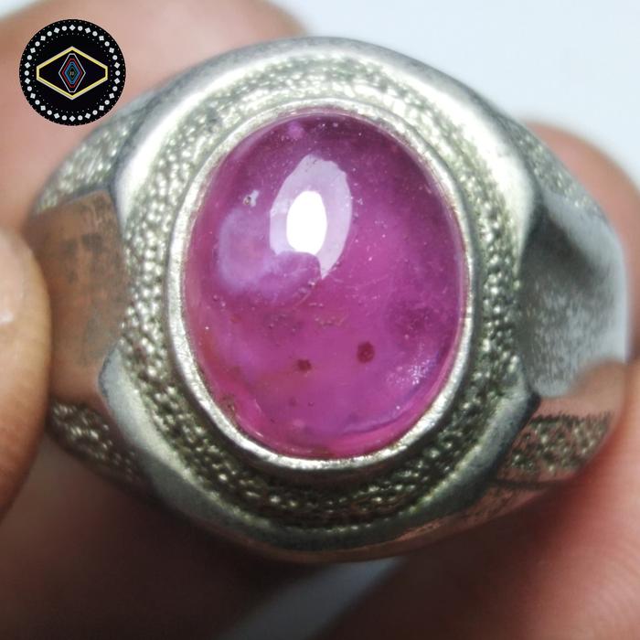 Batu Ruby warna pink mantap