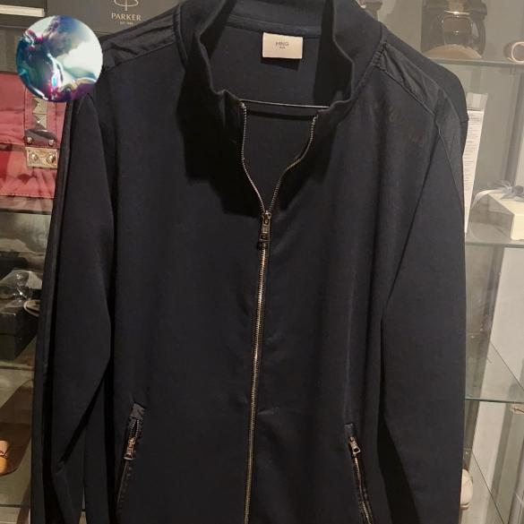 New! Mango Man Jacket Navy Blue colour size M ( 77×52)