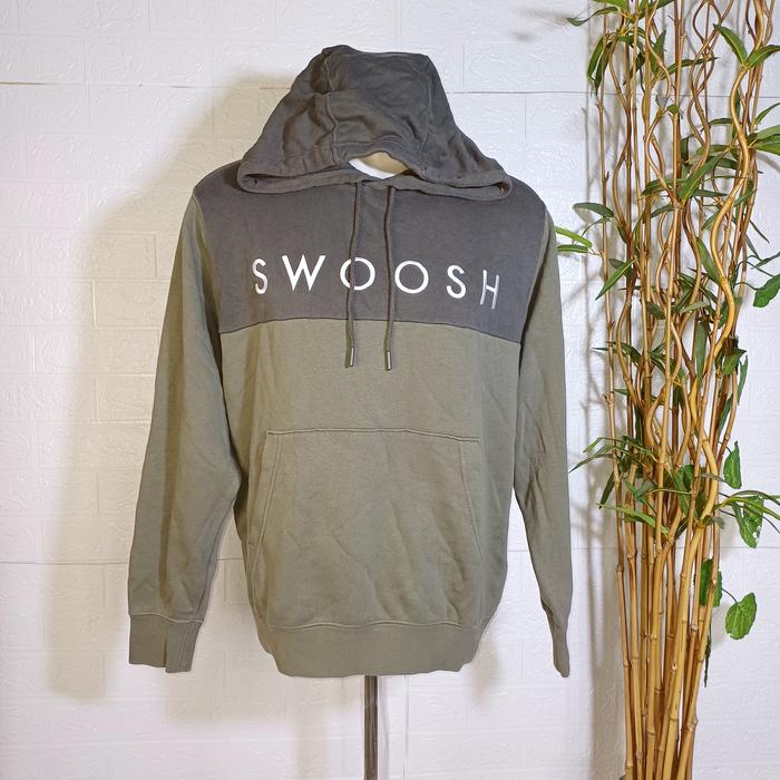 HOODIE NIKE SWOOOSH LOGO, SIZE L (SECOND BRANDED) HIJAU COKLAT, HD0098
