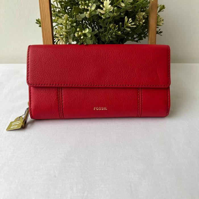 dompet wanita fossil jori flap clutch red mm
