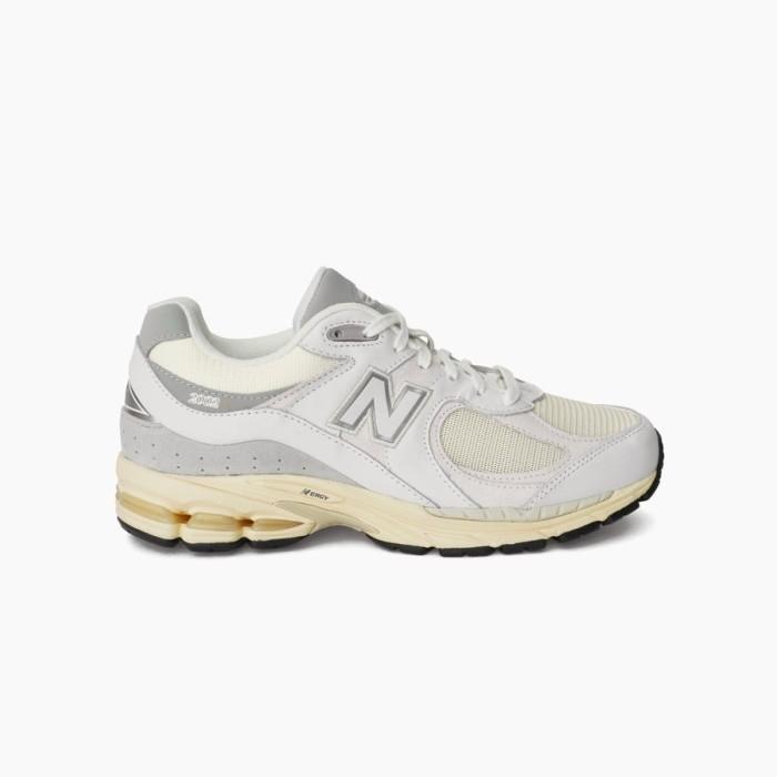 New Balance 2002R Vintage White M2002RIA ORIGINAL NB 2002r