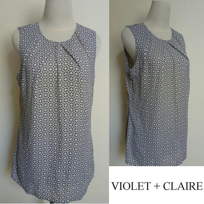 Violet Claire Grey Printed Blouse