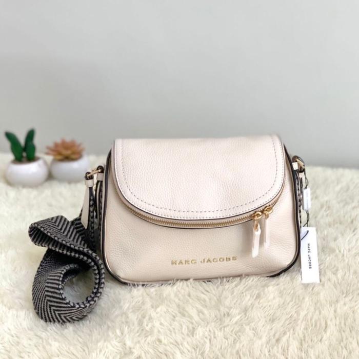 MJ groove webbing mini messenger Marsmallow Size :25x9x16