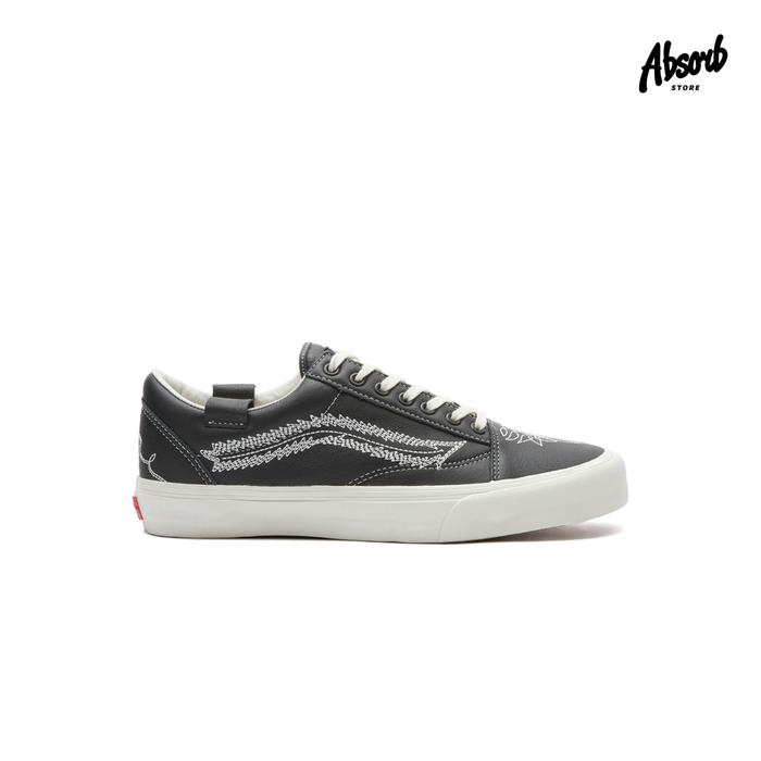 Vans Vault Old Skool VLT LX x Shane Gonzales (Black/Marshmallow)