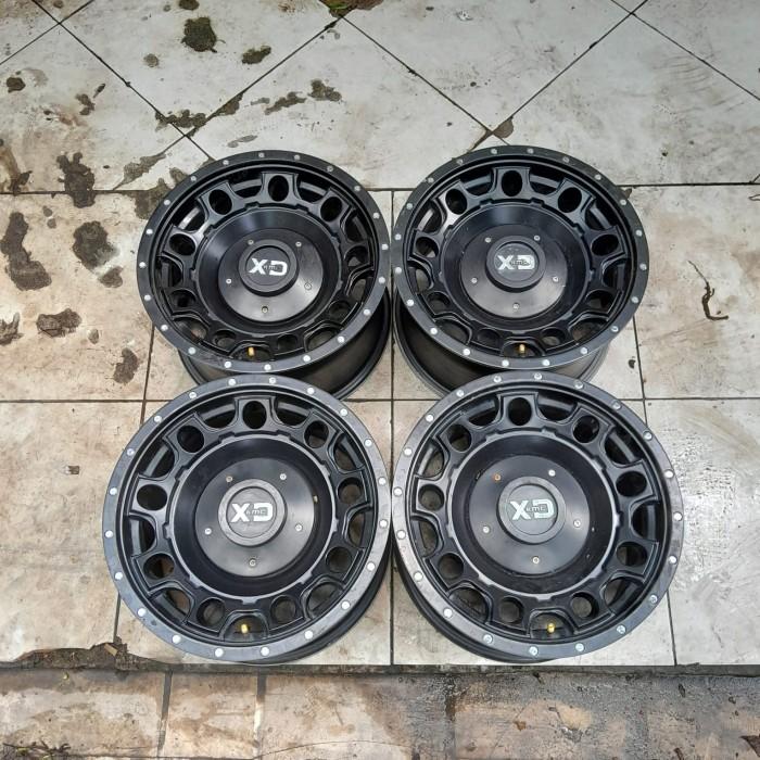 Velg Mobil Bekas OFF Road Ring 15 PCD 6x139.7 Et 0 Black