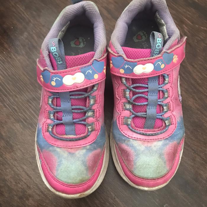 Preloved Skechers Pretty Paws Girls sneaker shoes pink sepatu sekolah