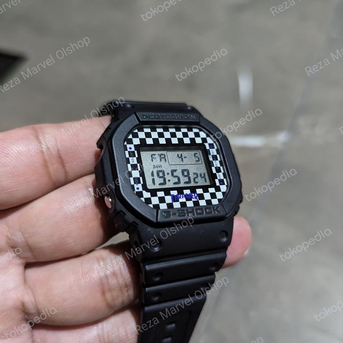 G shock DW-5600VT X Thrasher