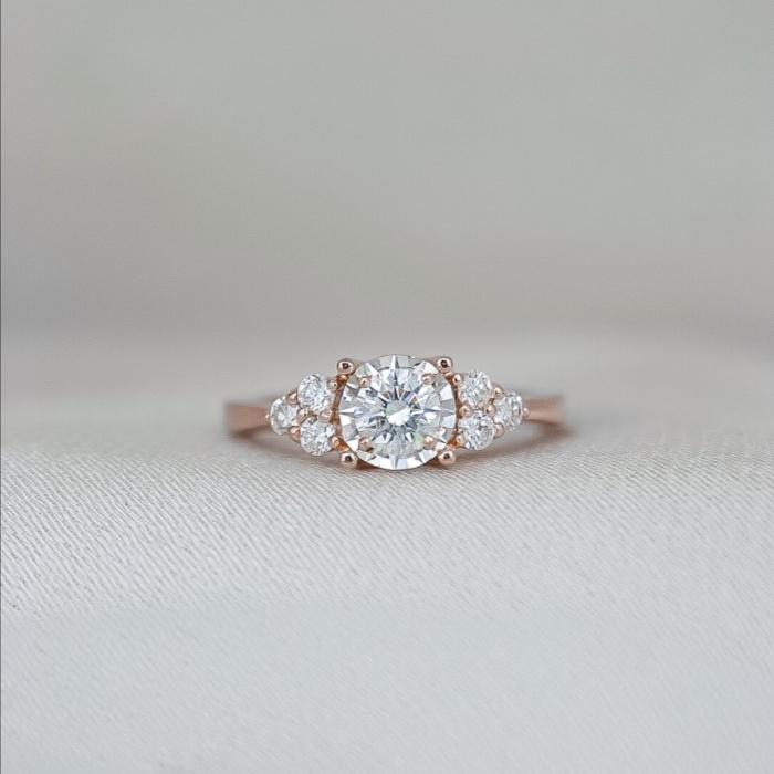 Cincin berlian wanita GIA 0.30carat E-vvs2 dengan illusion - DMR00065