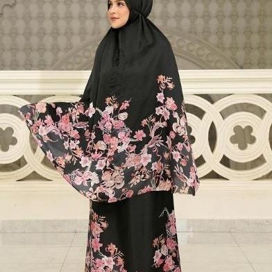 Buttonscarves Sale