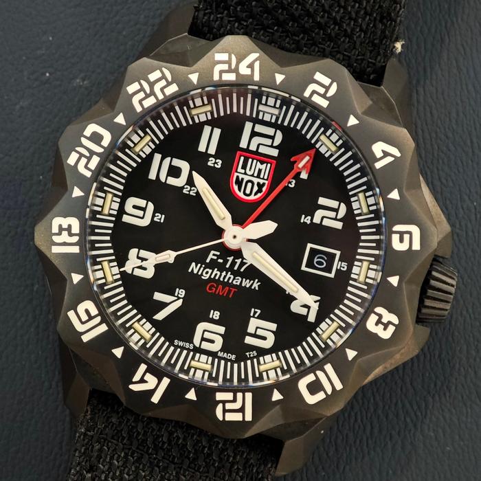 Luminox F117 Nighthawk 6441