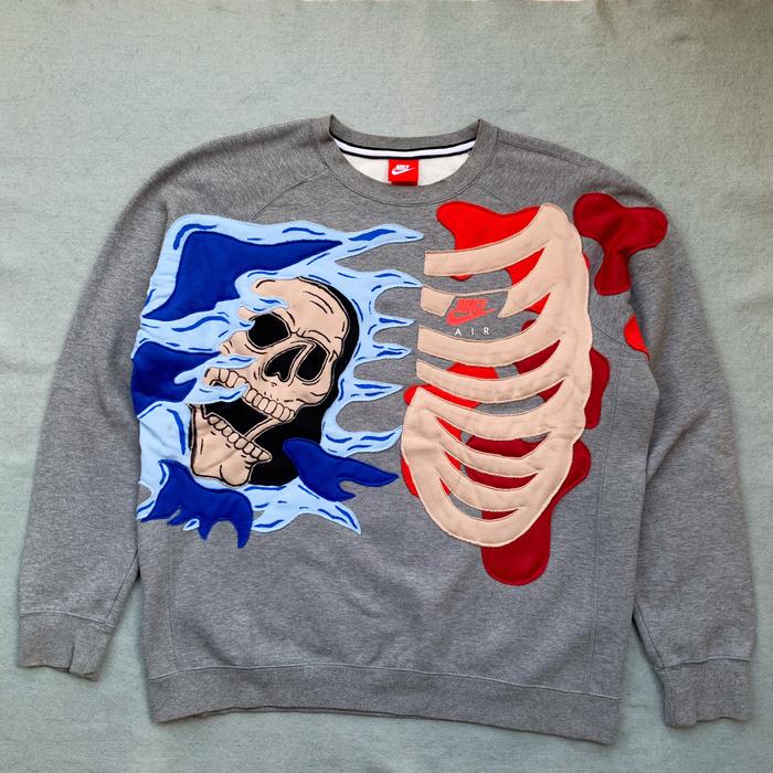 Rework nike sweatshirt " Death eater " design