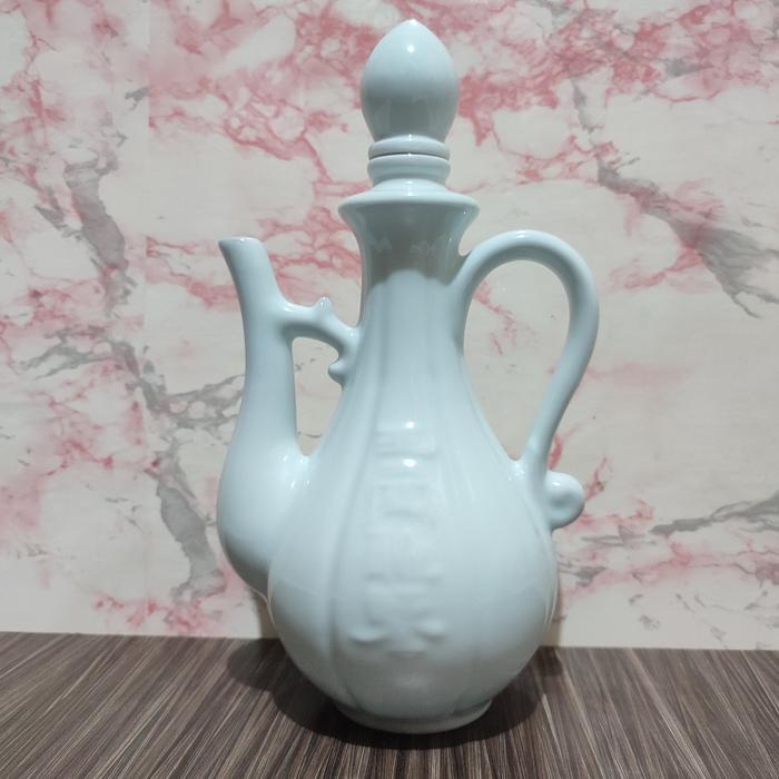 teko celadon cantik, lawas
