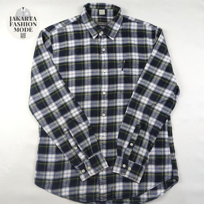 Kemeja Pria Flanel GIORDANO Z63 Second Branded Size L