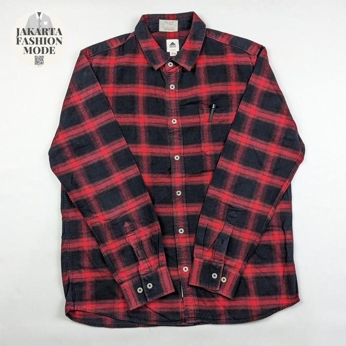 Kemeja Pria Flanel Veterano BASIC HOUSE M328 Second Branded Size L