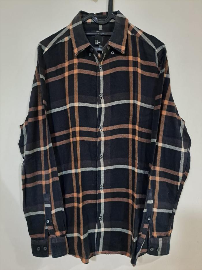 H&M HnM Shirt / Kemeja Kotak - Kotak Flannel Pria size M fit L Preloved 2