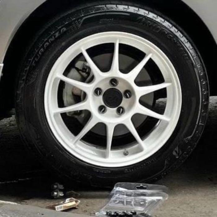 Enkei ES Tarmac R16 5x100