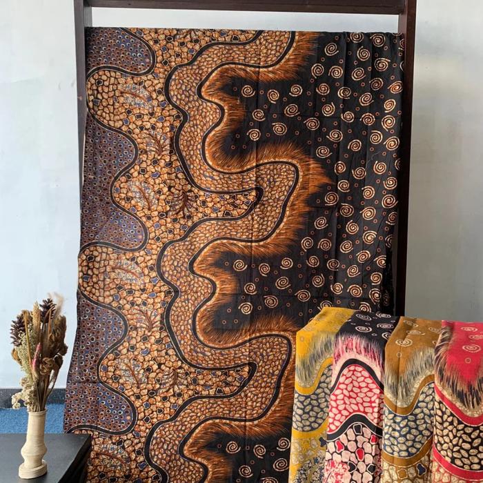 Kain Batik Solo katun print cupang serit b
