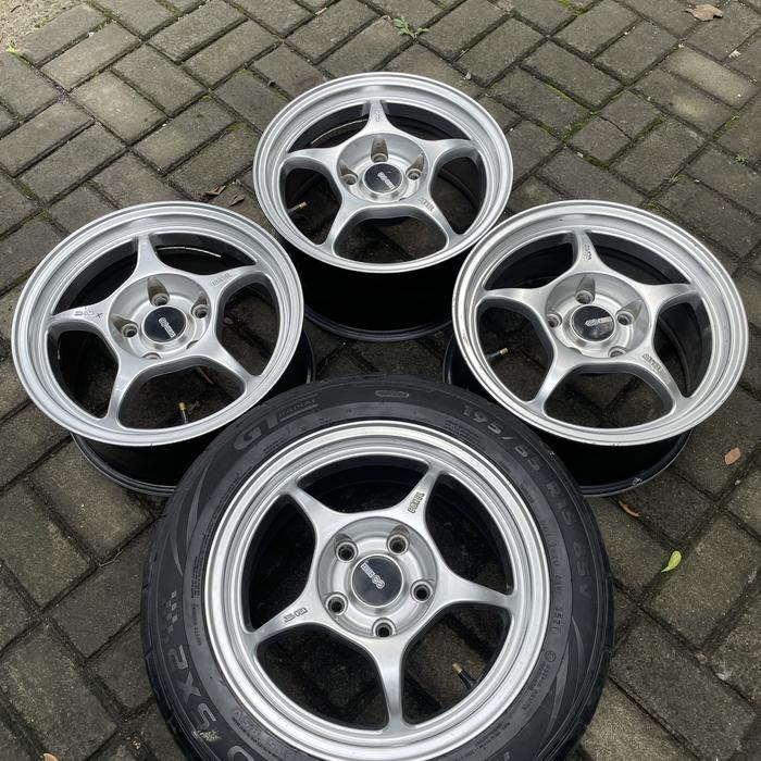 Velg enkei tulang R15