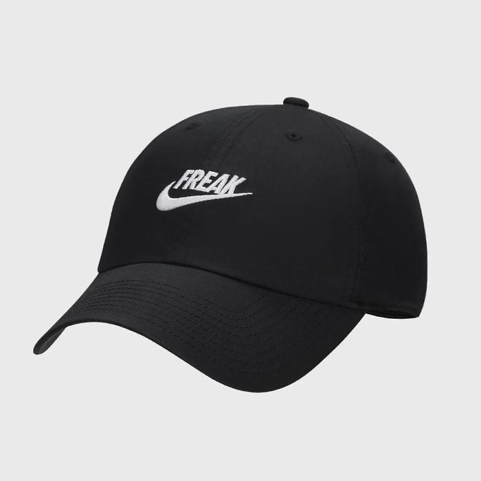 Topi Nike FREAK Giannis Antetokounmpo Dri-FIT Club Unstructured Cap Black ORIGINAL